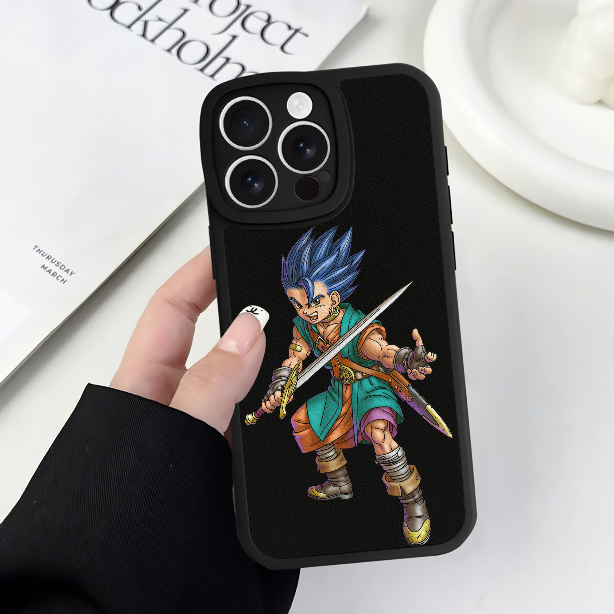 （画像用） ドラゴンクエスト Doragon Kuesuto Dragon Quest 【iPhone 16シリーズ対応】シリコンスマホケース（レザー調） 材質：シリコン